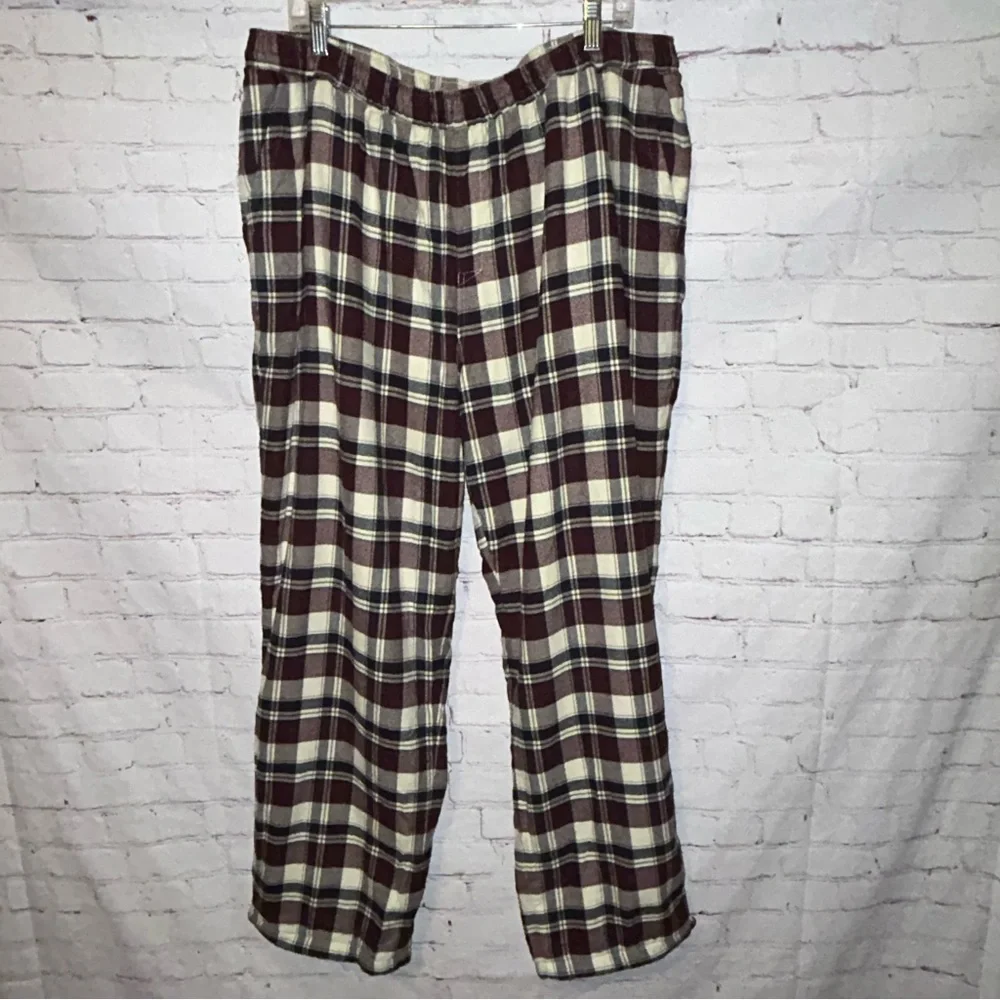 L.L. Bean fleece lined flannel pajama pants size XXL-‎ Reg